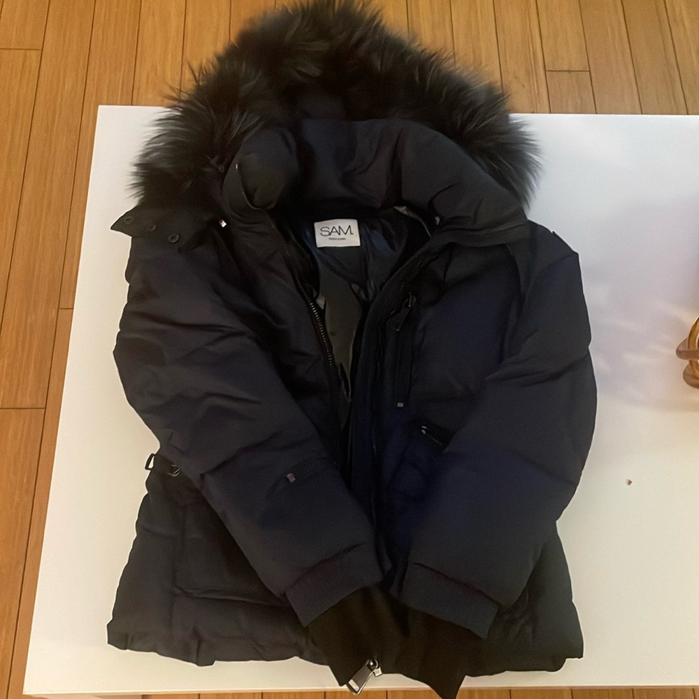 Sam women coat in blue good condition size medium